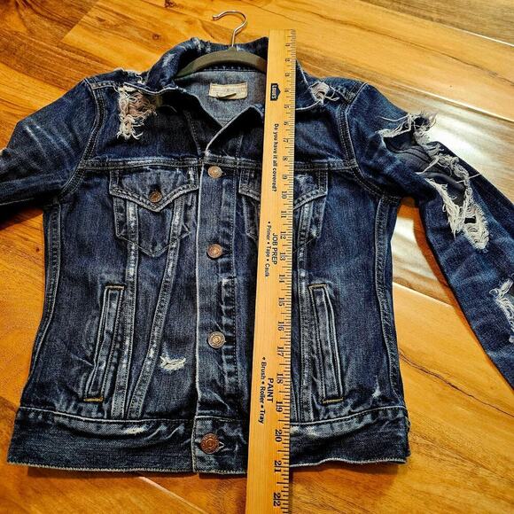 Denim and Supply Ralph Lauren Vintage Truckers XS jean Jacket. Heavy distressed - Picture 5 of 16
